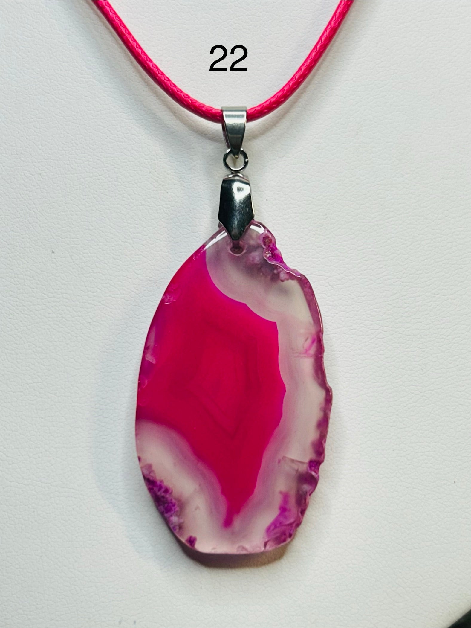 Collar de piedra natural en cordon combinado.