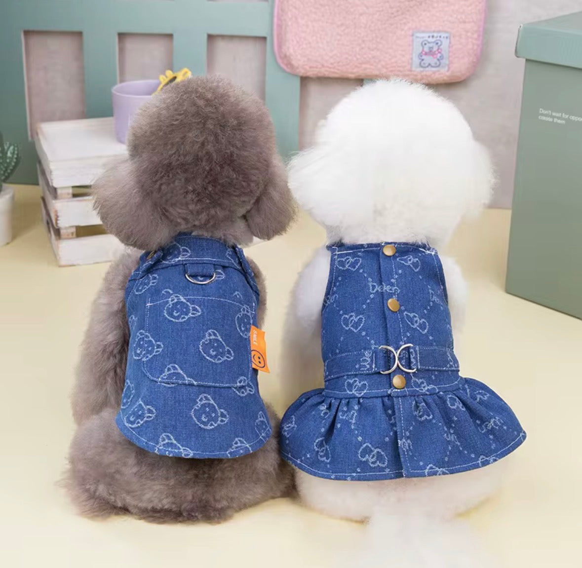Vestido de mezclilla para mascota