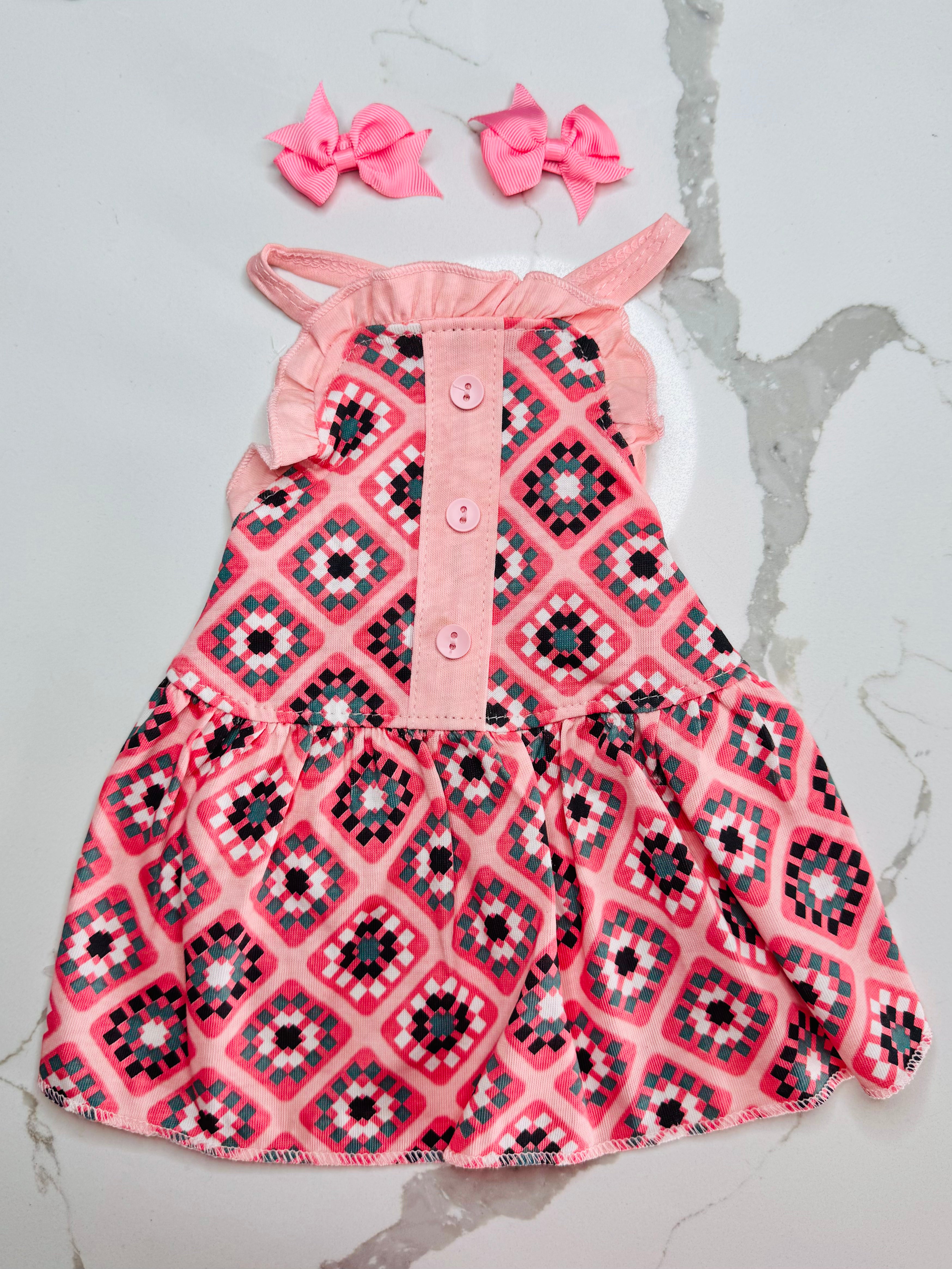 Vestido para mascotas talla XS + lazitos para el pelo.