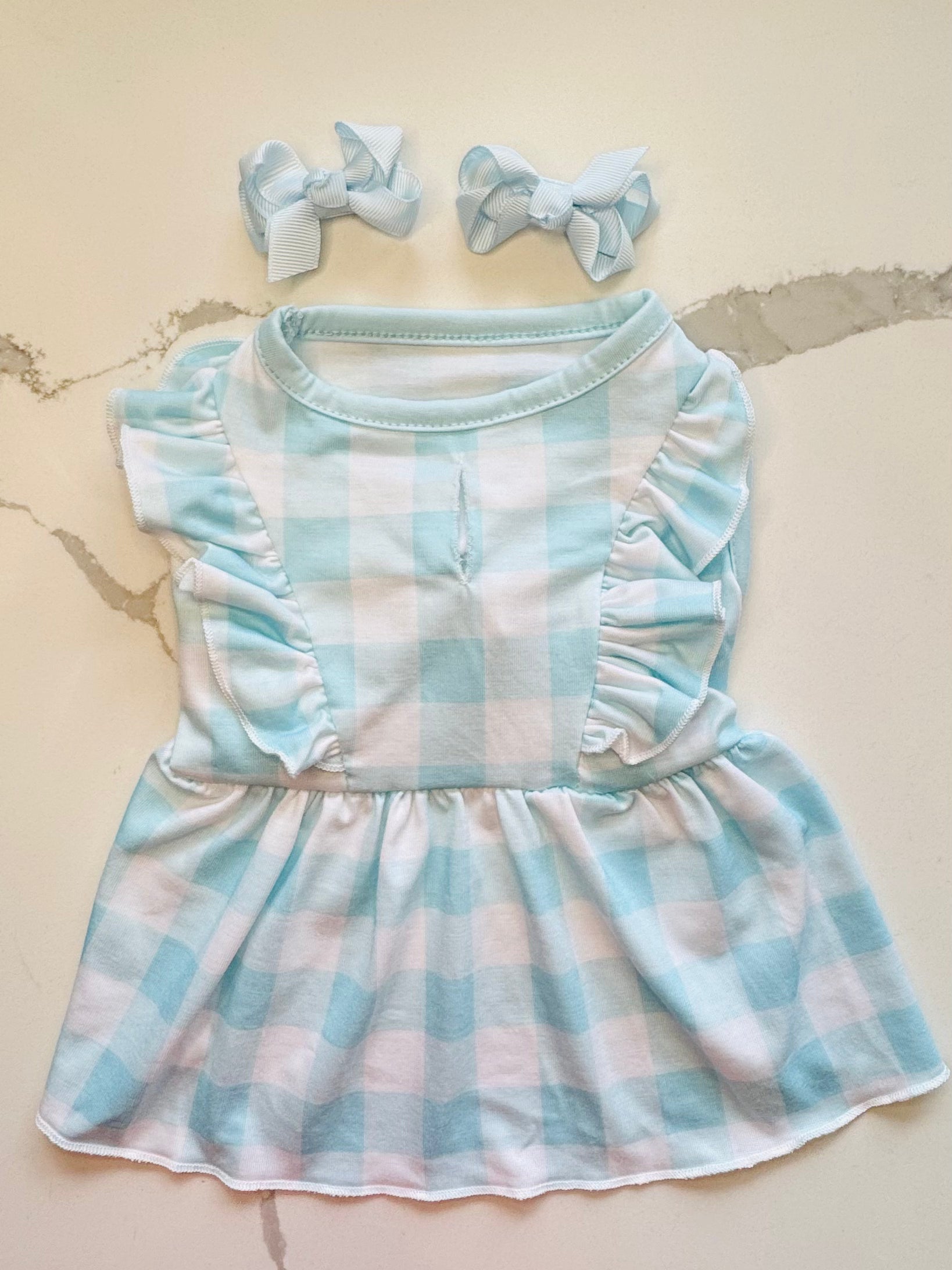 Vestido a cuadros para mascotas + lazitos para el pelo