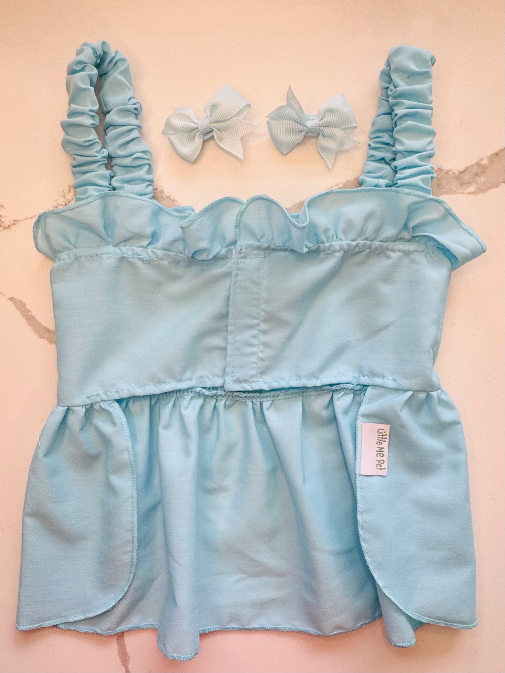 Vestido para mascota talla S + Lazitos para el pelo