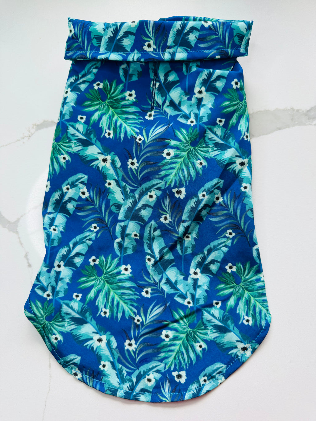 Camisa para mascota estilo hawaiana