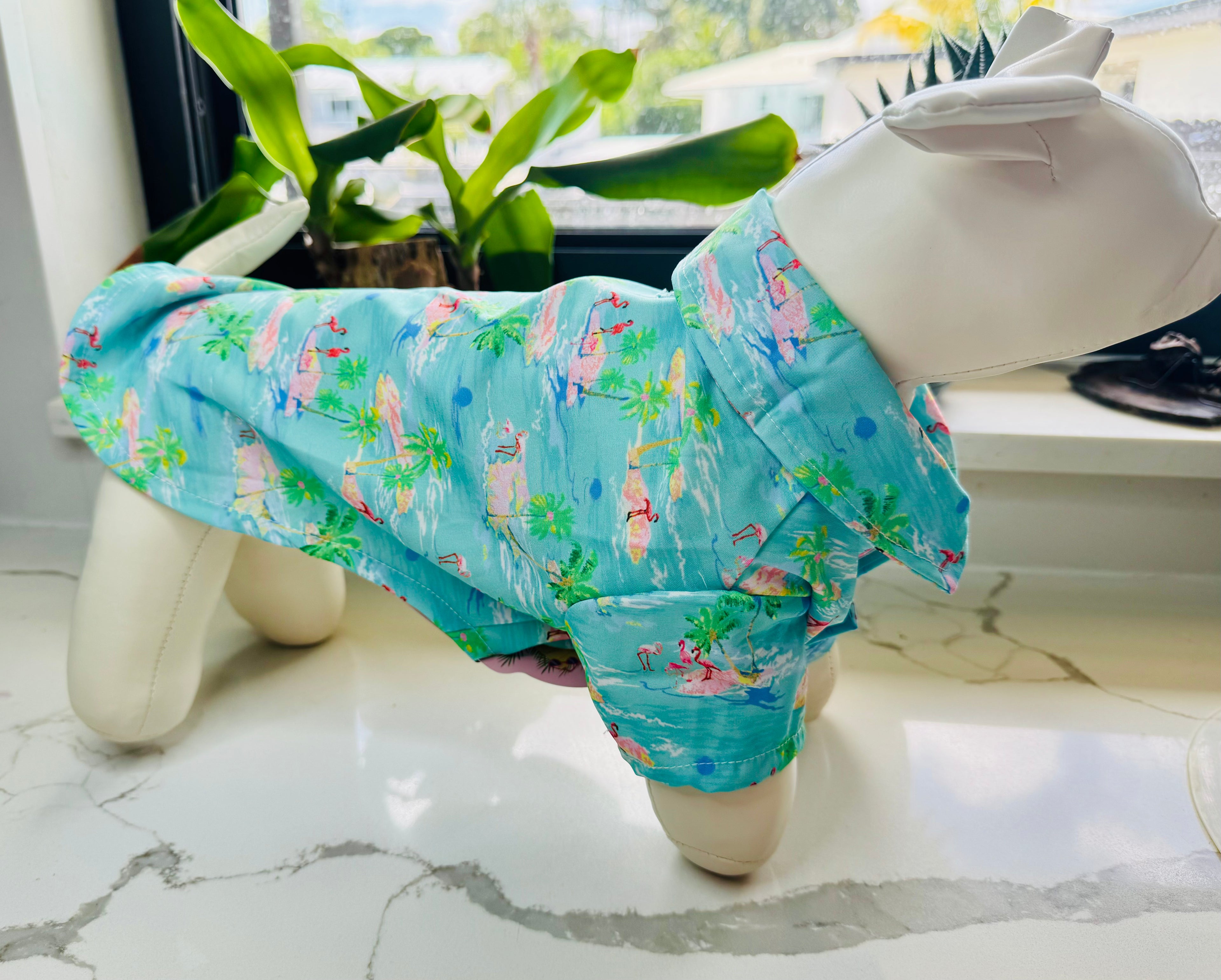 Camisa para mascota estilo hawaiana