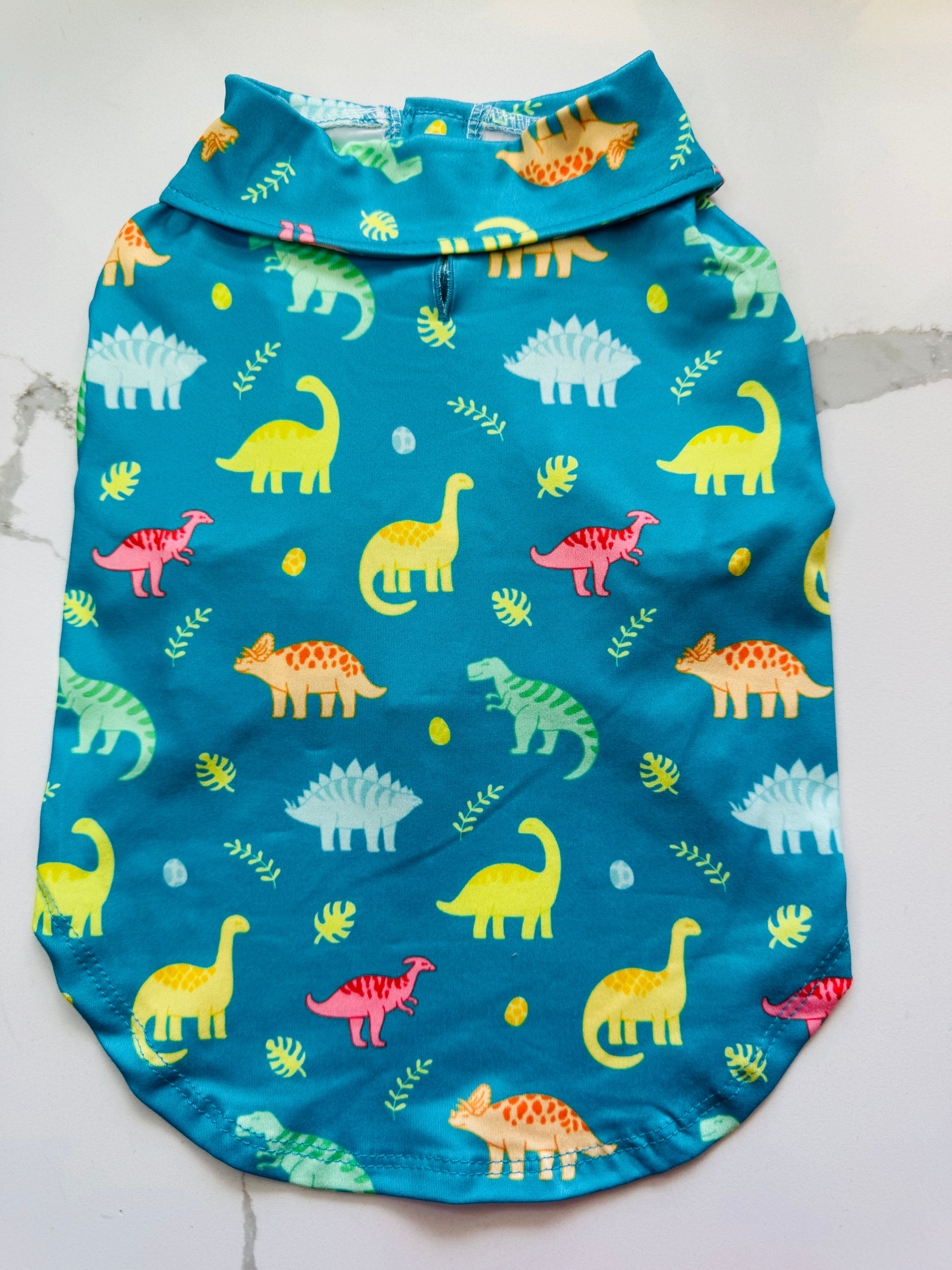 Camisa de mascota estilo hawaiana