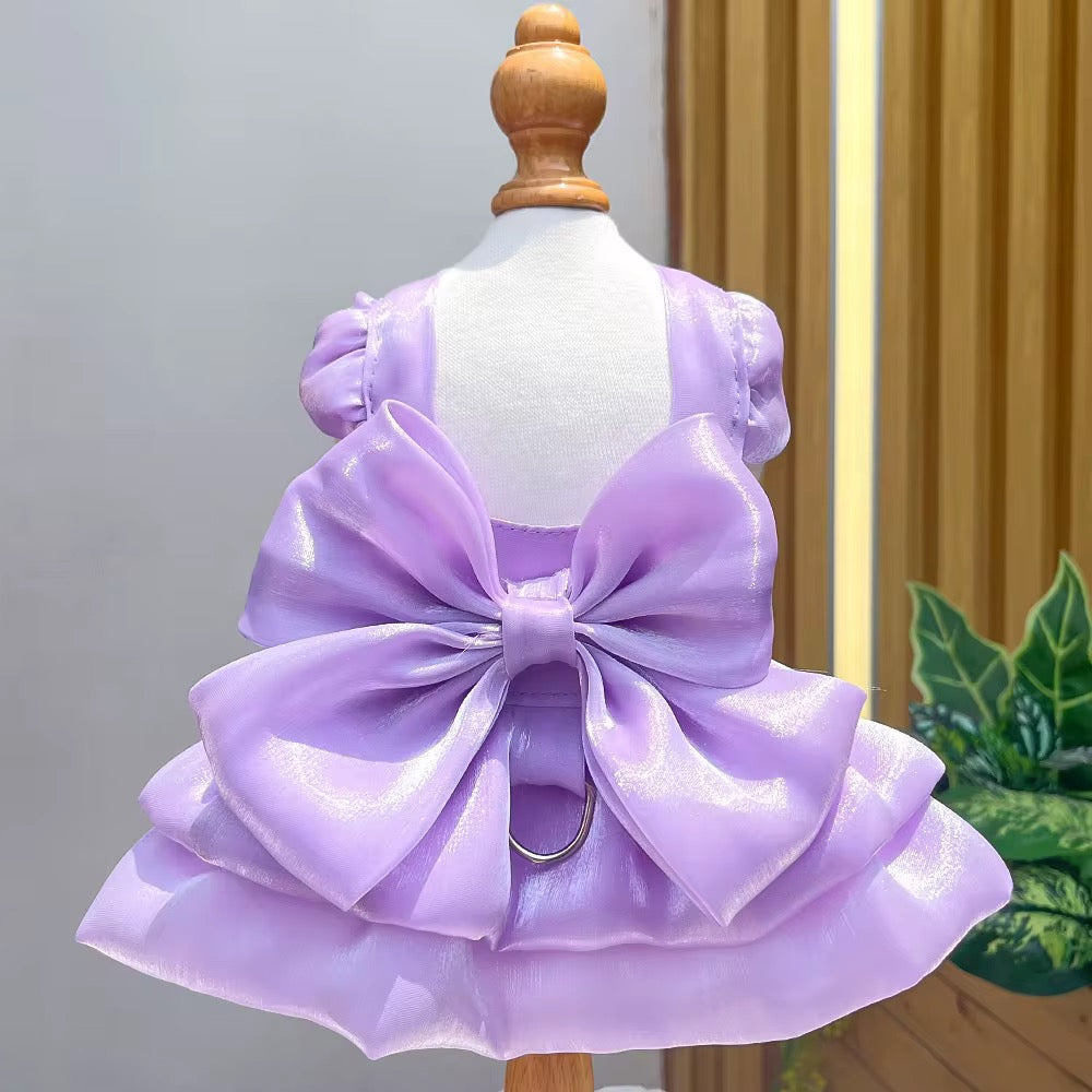 Vestido para mascotas en organza con lazitos para el pelo.