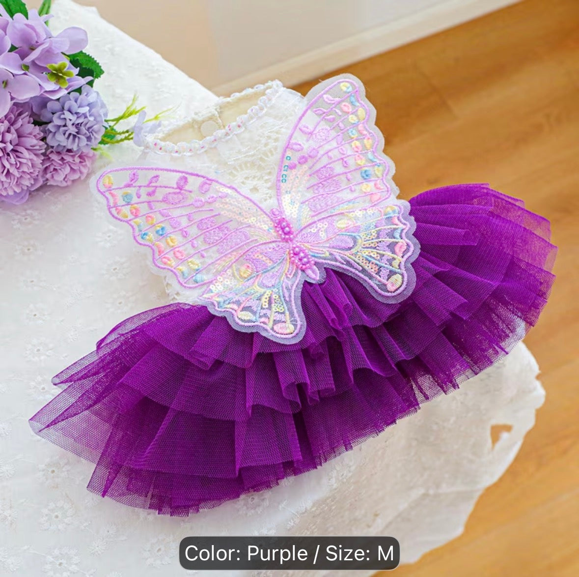 Vestido para mascota con tutu y mariposa + lazitos para el pelo.