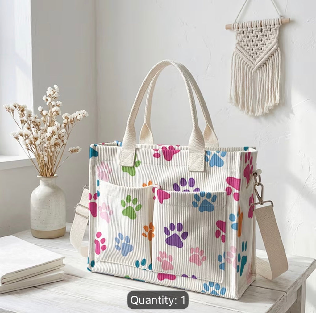 Tote Bag con huellitas.